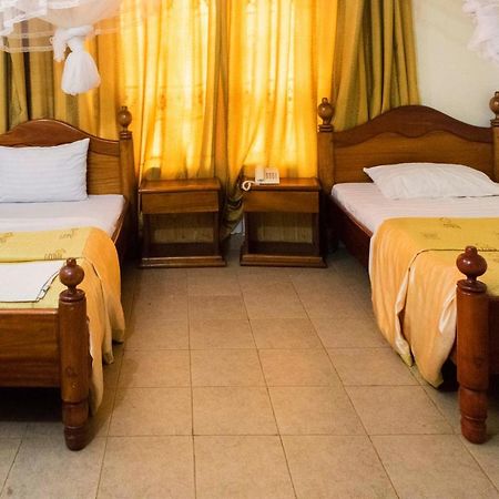 Palm World Hotels Mbarara Εξωτερικό φωτογραφία
