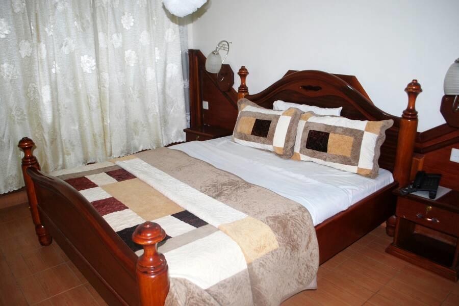 Palm World Hotels Mbarara Εξωτερικό φωτογραφία