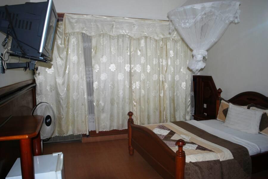 Palm World Hotels Mbarara Εξωτερικό φωτογραφία